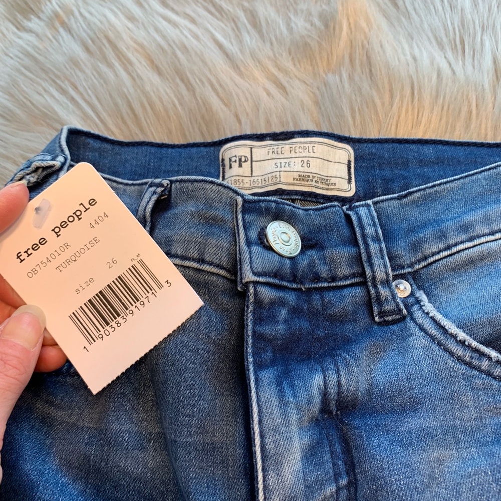 FREE PEOPLE cut out skinny jeans NWT - Picture 3 of 7